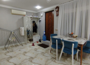 Satılır 2 otaqlı 55 m2 köhnə tikili İnşaatçılar m.
