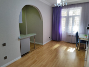 Satılır 3 otaqlı 120 m2 yeni tikili Həzi Aslanov m.