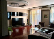 Satılır 8 otaqlı 340 m2 yeni tikili Şah İsmayıl Xətai m.