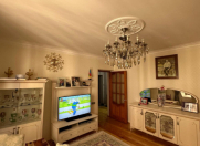 Satılır 4 otaqlı 90 m2 köhnə tikili Həzi Aslanov m.