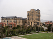 Satılır 3 otaqlı 93.2 m2 yeni tikili Bayıl parkı