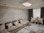 Satılır 3 otaqlı 75 m2 köhnə tikili Həzi Aslanov