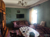 Satılır 2 otaqlı 40 m2 köhnə tikili Əhmədli m.