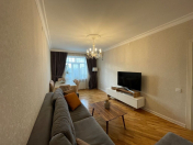 Satılır 2 otaqlı 65 m2 köhnə tikili Həzi Aslanov m.