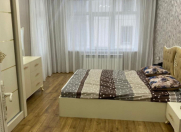 İcarəyə verilir 3 otaqlı 120 m2 yeni tikili 8 Noyabr m.