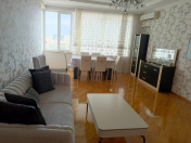 Satılır 3 otaqlı 122 m2 yeni tikili Azadlıq prospekti m.