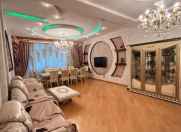 Satılır 4 otaqlı 225 m2 yeni tikili Nizami m.