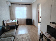 Satılır 3 otaqlı 90 m2 həyət evi Əmircan