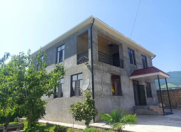 Satılır 3 otaqlı 50 m2 həyət evi Oğuz