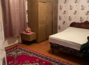 İcarəyə verilir 3 otaqlı 60 m2 köhnə tikili Həzi Aslanov m.