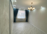 Satılır 2 otaqlı 65 m2 köhnə tikili Həzi Aslanov m.