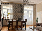 Satılır 3 otaqlı 80 m2 köhnə tikili Nizami m.