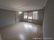 İcarəyə verilir 3 otaqlı 140 m2 ofis Şah İsmayıl Xətai m.