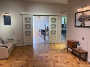 İcarəyə verilir 2 otaqlı 124 m2 yeni tikili Elmlər Akademiyası m.