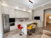 İcarəyə verilir 3 otaqlı 125 m2 yeni tikili AGA Business Center