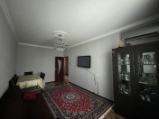 Satılır 3 otaqlı 60 m2 köhnə tikili Həzi Aslanov