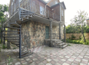 Satılır 5 otaqlı 250 m2 həyət evi Xaçmaz