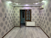 Satılır 3 otaqlı 65 m2 köhnə tikili 8 Noyabr m.