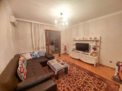 Satılır 2 otaqlı 65 m2 köhnə tikili 7 mkr