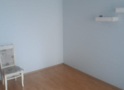 İcarəyə verilir 3 otaqlı 70 m2 köhnə tikili İnşaatçılar m.