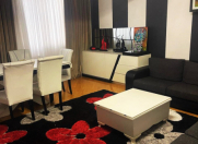 İcarəyə verilir 3 otaqlı 90 m2 köhnə tikili Elmlər Akademiyası m.