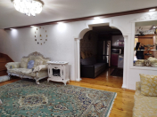 Satılır 5 otaqlı 200 m2 həyət evi Biləcəri