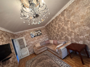 Satılır 3 otaqlı 80 m2 köhnə tikili Heydər Məscidi