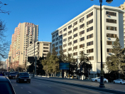 Satılır 3 otaqlı 95 m2 köhnə tikili Elmlər Akademiyası m.