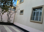 İcarəyə verilir 7 otaqlı 240 m2 villa Biləcəri