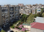 Satılır 3 otaqlı 80 m2 köhnə tikili Əhmədli m.