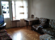 Satılır 3 otaqlı 85 m2 köhnə tikili Neftçilər m.