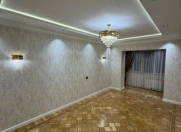 Satılır 3 otaqlı 90 m2 köhnə tikili Yasamal r.