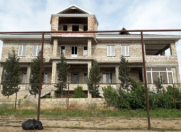 Satılır 17 otaqlı 750 m2 bağ evi Nardaran