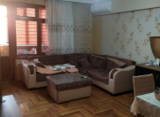 Satılır 3 otaqlı 70 m2 köhnə tikili Əhmədli m.