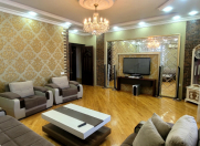 Satılır 3 otaqlı 140 m2 yeni tikili Əhmədli m.