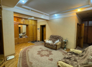 Satılır 4 otaqlı 175 m2 yeni tikili Heydər Əliyev Mərkəzi