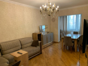 Satılır 3 otaqlı 70 m2 köhnə tikili Azadlıq prospekti m.