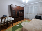 Satılır 2 otaqlı 56 m2 köhnə tikili 1 mkr