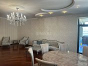 İcarəyə verilir 3 otaqlı 200 m2 yeni tikili 28 May m.