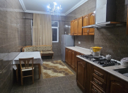 İcarəyə verilir 3 otaqlı 105 m2 yeni tikili Elmlər Akademiyası m.