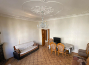 Satılır 3 otaqlı 90.5 m2 köhnə tikili Nizami m.