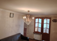 İcarəyə verilir 3 otaqlı 70 m2 köhnə tikili İnşaatçılar m.