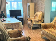 Satılır 2 otaqlı 60 m2 köhnə tikili Əhmədli m.