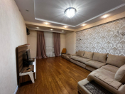 Satılır 3 otaqlı 140 m2 yeni tikili Park Bulvar