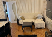 İcarəyə verilir 2 otaqlı 72 m2 köhnə tikili Xalqlar Dostluğu m.