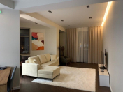 Satılır 2 otaqlı 86 m2 yeni tikili Gənclik m.