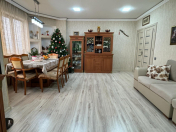 Satılır 4 otaqlı 120 m2 yeni tikili Xalqlar Dostluğu m.