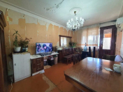 Satılır 2 otaqlı 50 m2 köhnə tikili 2 mkr