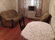 İcarəyə verilir 3 otaqlı 70 m2 köhnə tikili Qara Qarayev m.