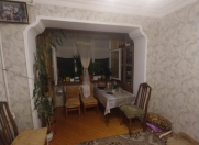 Satılır 2 otaqlı 40 m2 köhnə tikili Xalqlar Dostluğu m.